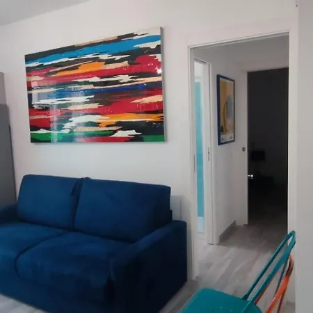 Dali House Nuovissimo!! Via Pompeu Fabra 13